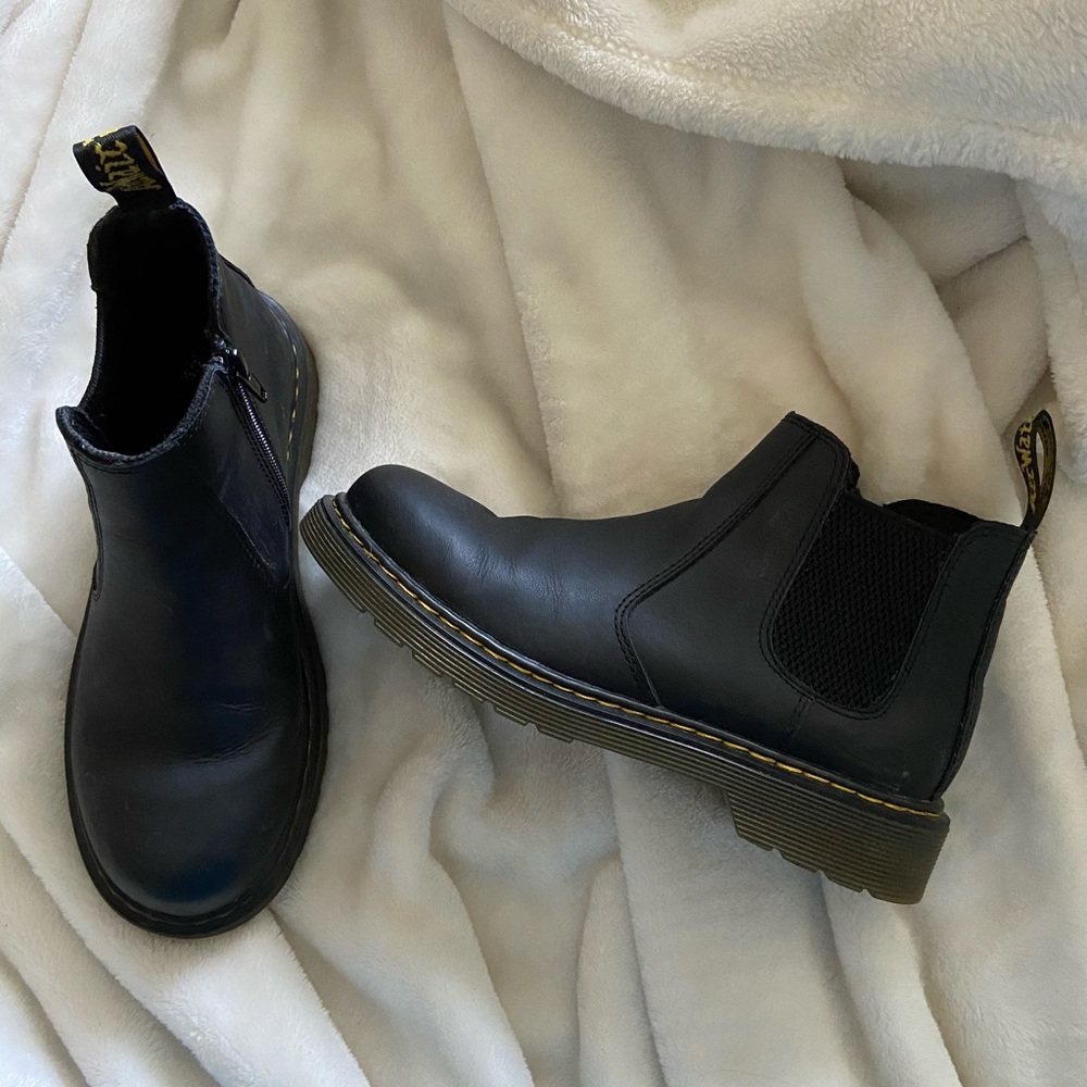 Dr. Martens Chelsea boots